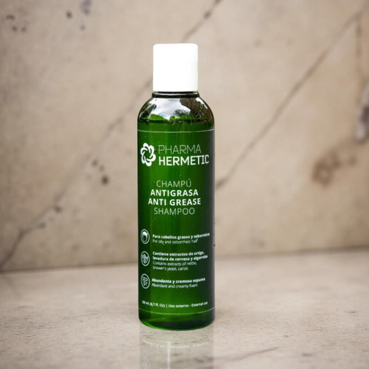Šampūnas riebiems plaukams (pharma hermetic)